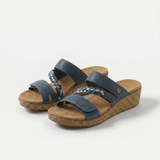 Carrie – Fresh Elegance in Stylish Blue