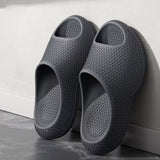 Claudia – Cushioned Comfort Clogs