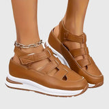 Finnie - Versatile Comfort Sandals